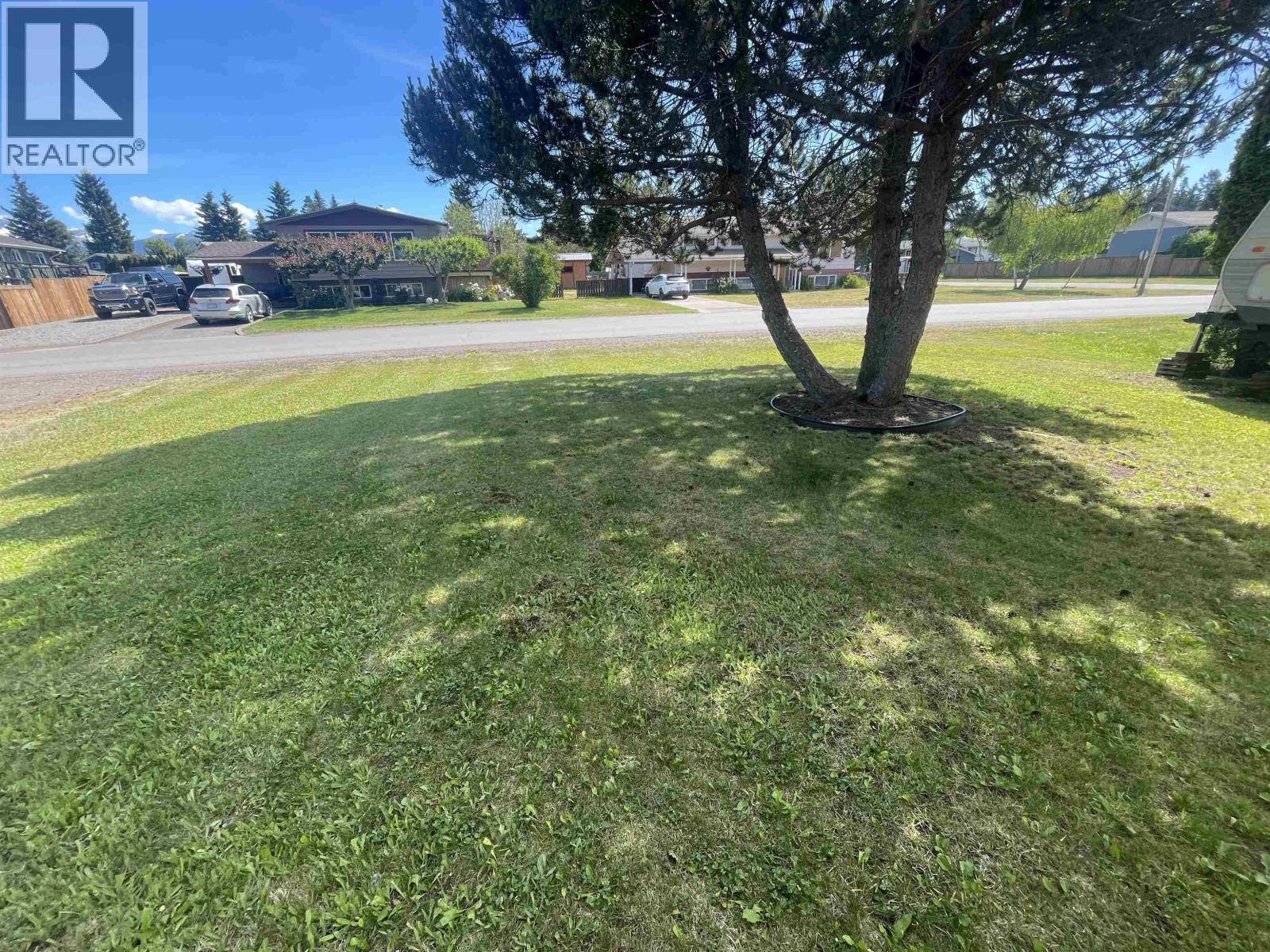 4131 7th Avenue, Smithers, British Columbia  V0J 2N0 - Photo 34 - R3139697