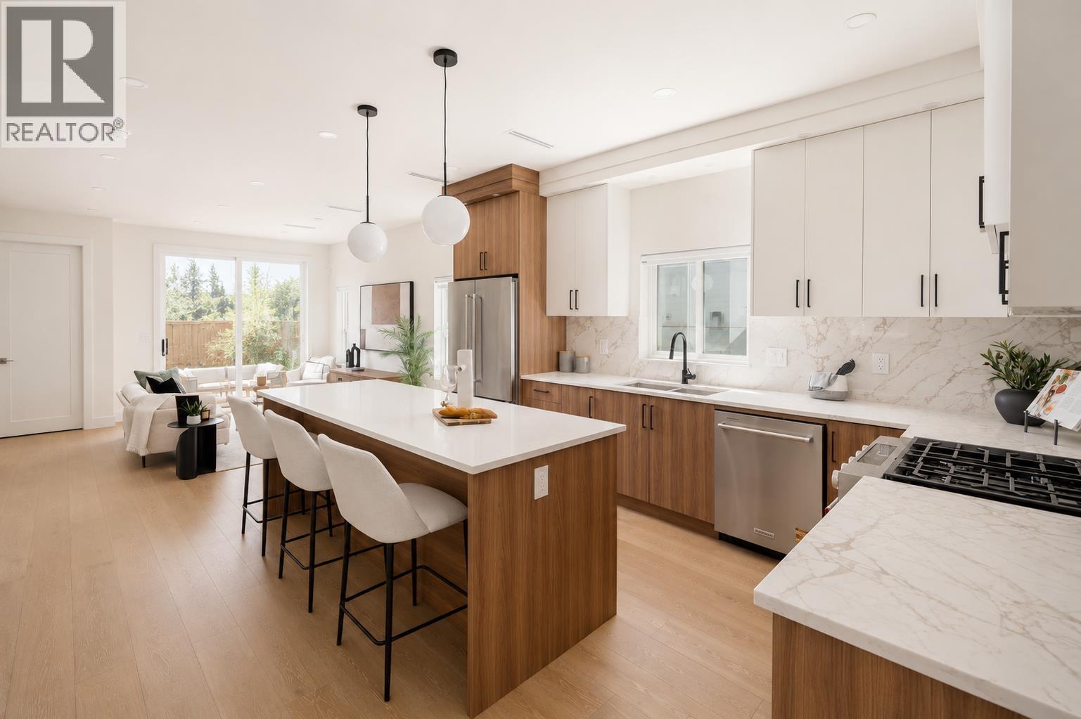 2 6176 Elgin Avenue, Burnaby, British Columbia  V5H 3S4 - Photo 7 - R3139150