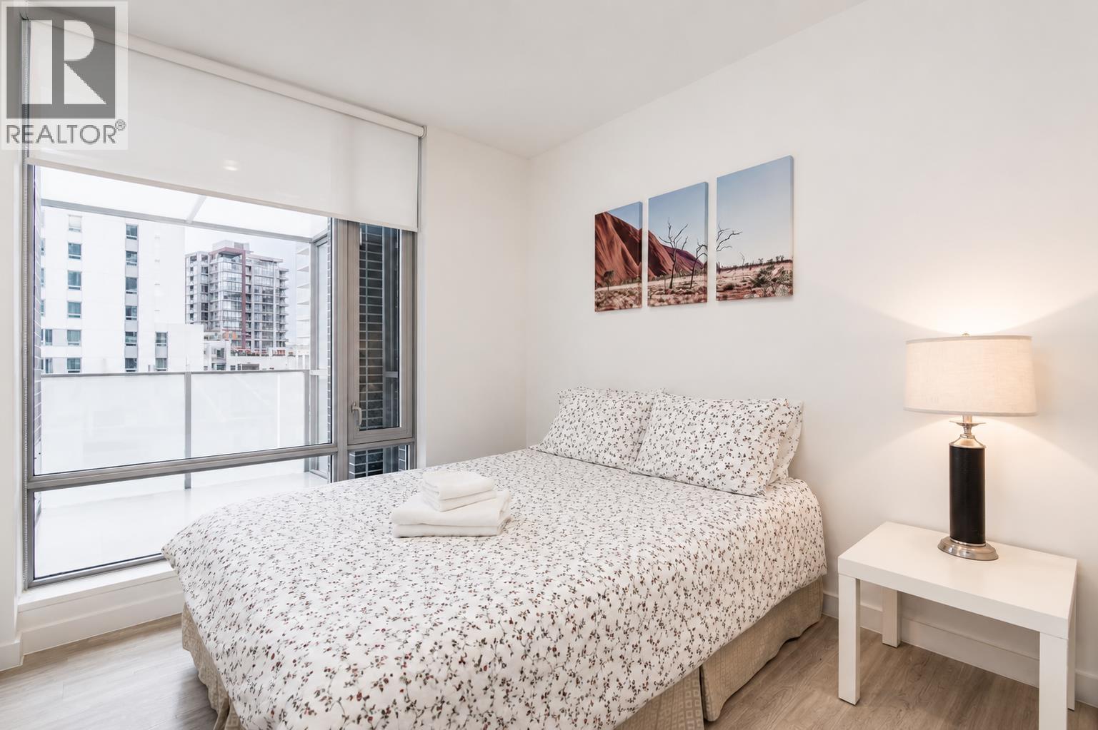 1618 Pullman Porter Street, Vancouver, British Columbia  V6A 0H2 - Photo 2 - R3139307