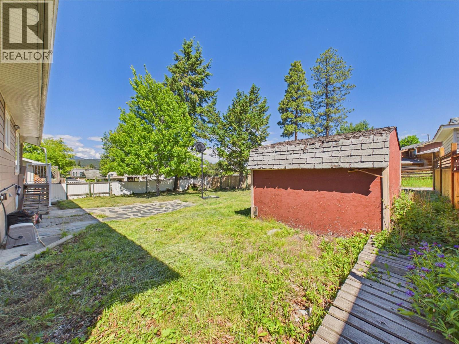 1700 5th Street S, Cranbrook, British Columbia  V1C 1J9 - Photo 24 - 10392352