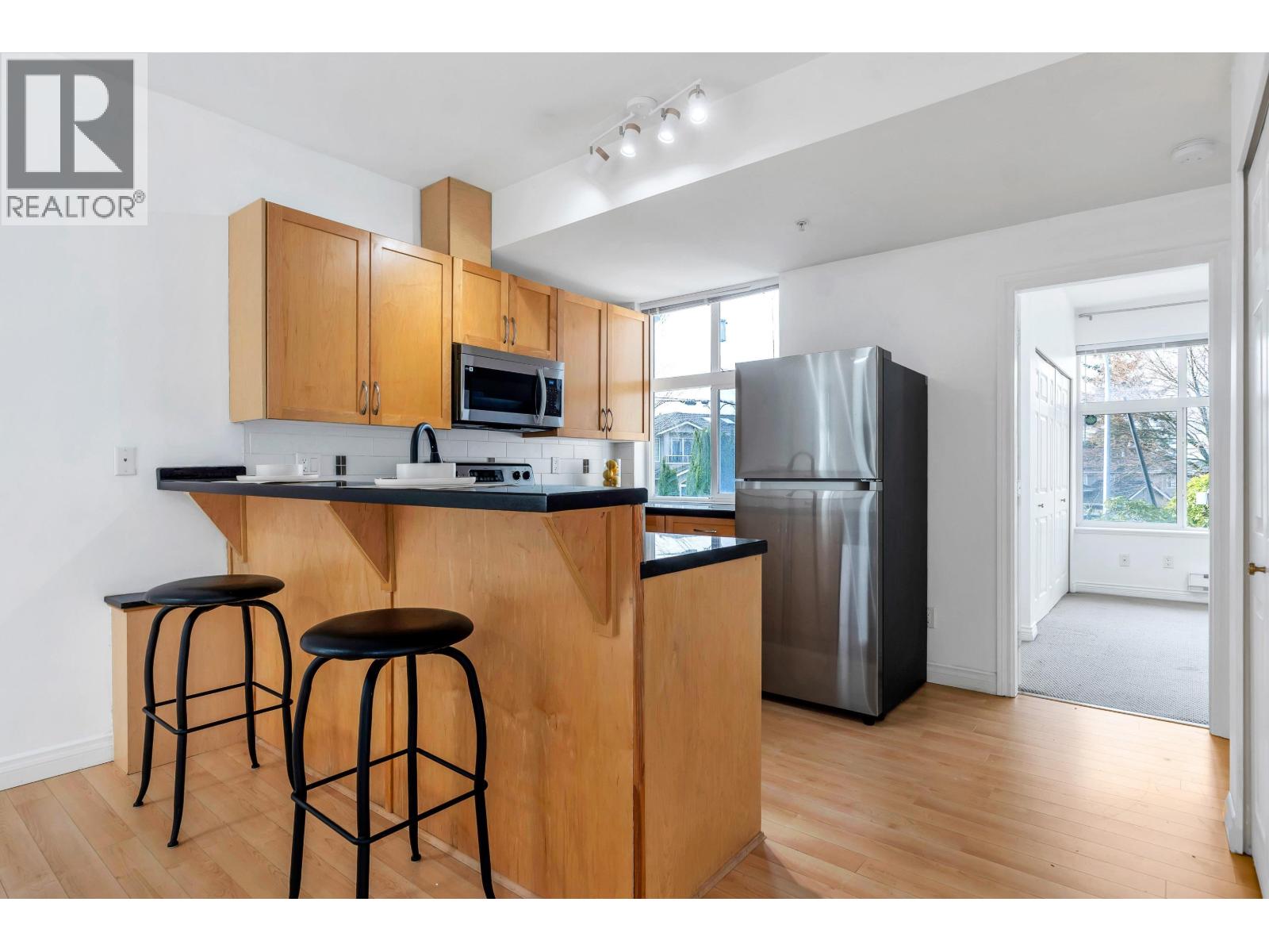 119 7333 16th Avenue, Burnaby, British Columbia  V3N 0A8 - Photo 7 - R3138872