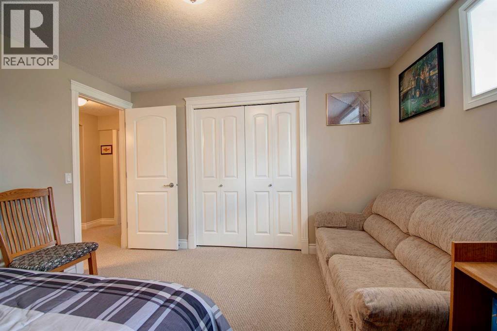 242 Kingsbury View Se, Airdrie, Alberta  T4A 0E6 - Photo 30 - A2317914