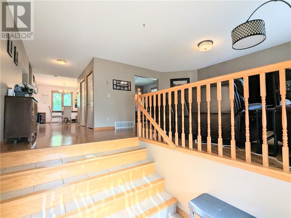 1505 Gauthier Street, Val Therese, Ontario  P3P 1S7 - Photo 5 - 2128796