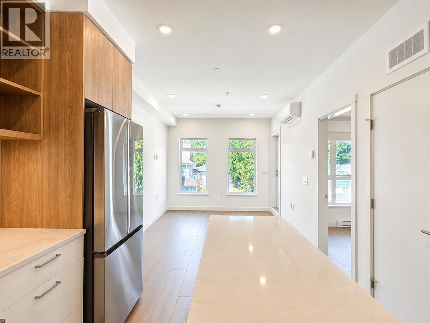408 82 First Street, New Westminster, British Columbia  V3L 0L8 - Photo 2 - R3139346