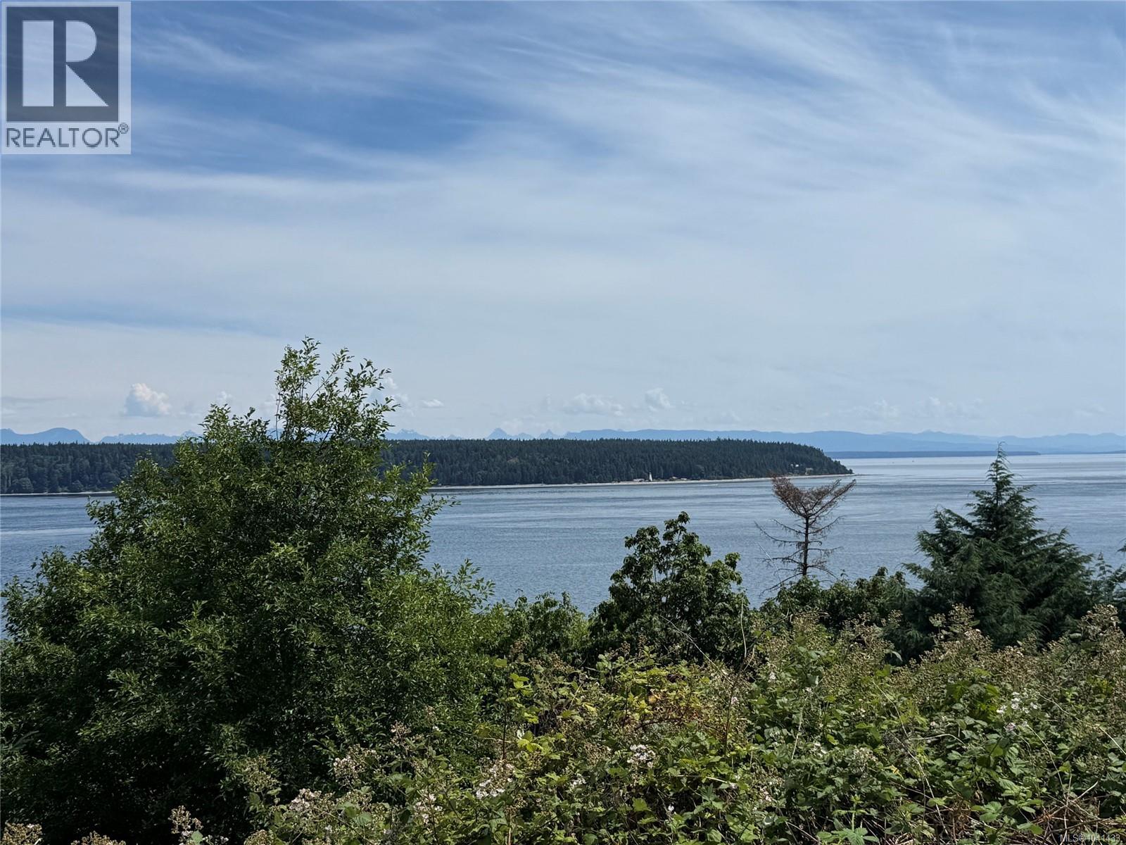 633 Ash St, Campbell River, British Columbia
