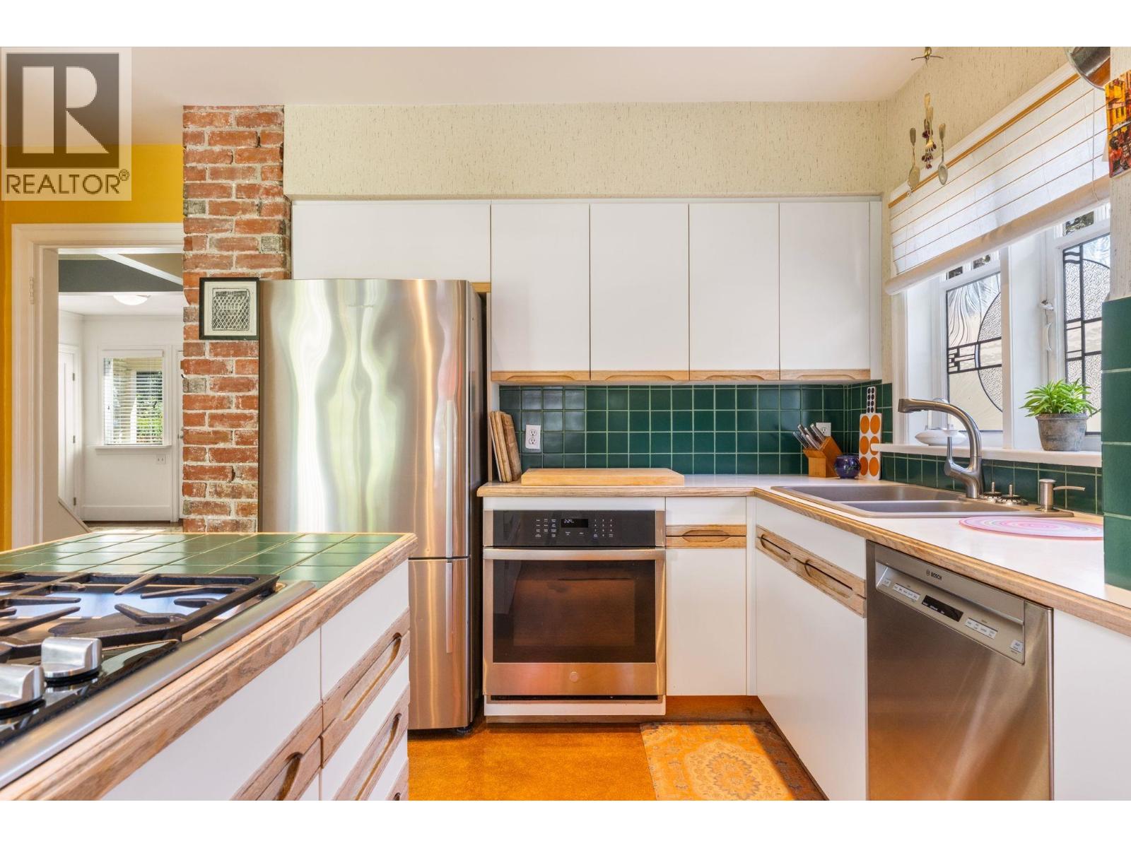 4057 W 18th Avenue, Vancouver, British Columbia  V6S 1B9 - Photo 9 - R3139733