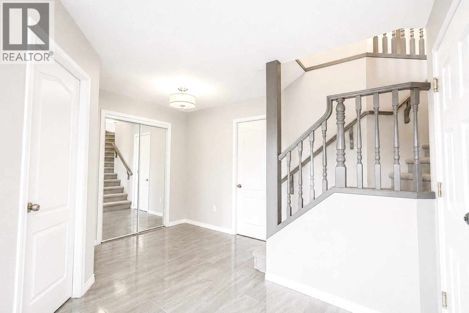 2995 Marcellin Place, Coquitlam, British Columbia  V3C 6E7 - Photo 7 - R3139339