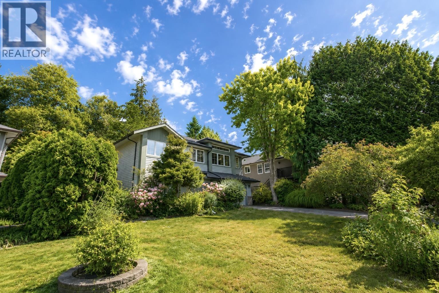 2995 Marcellin Place, Coquitlam, British Columbia  V3C 6E7 - Photo 5 - R3139339