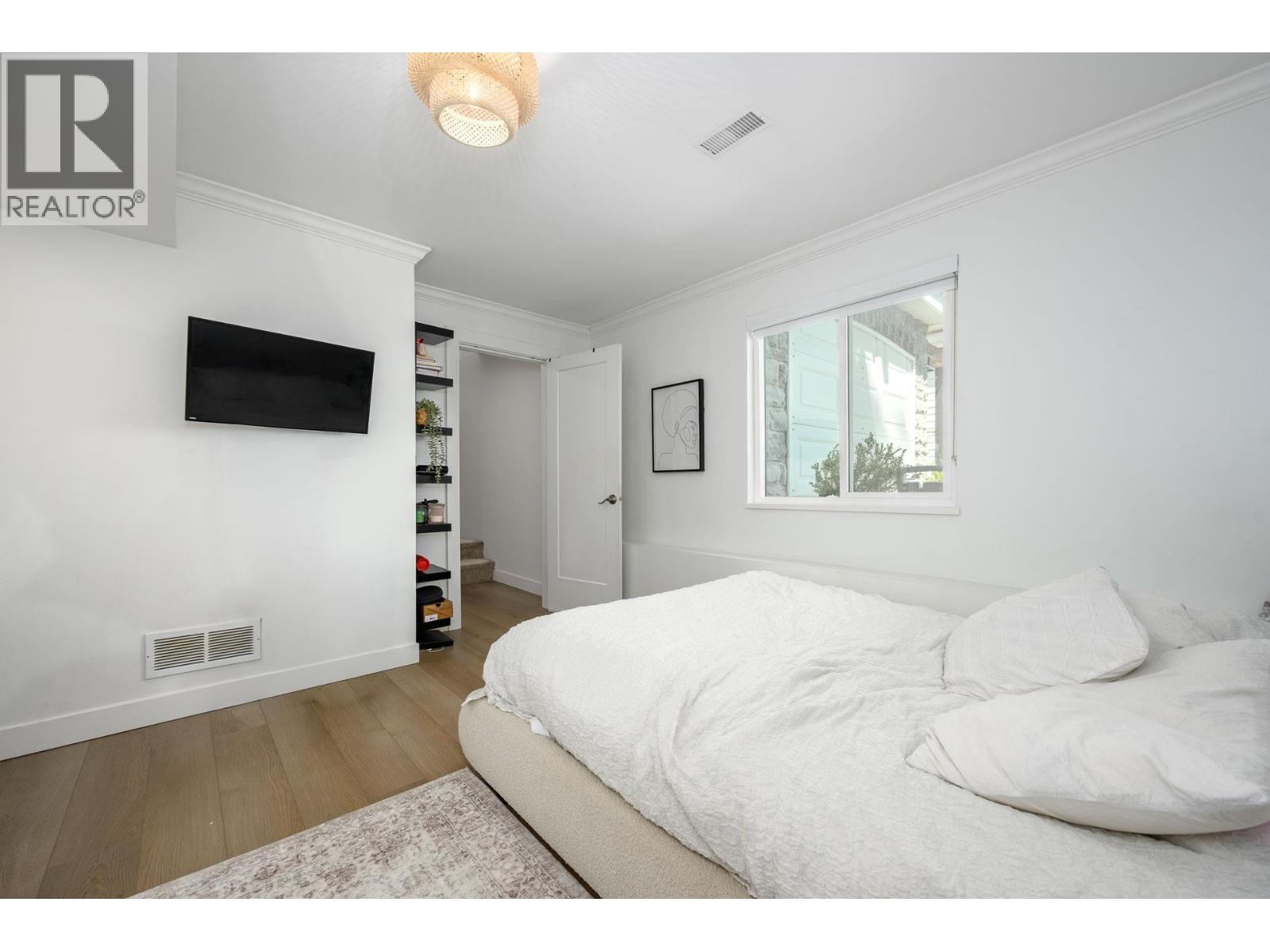 1047 Winslow Avenue, Coquitlam, British Columbia  V3J 2G2 - Photo 24 - R3139309