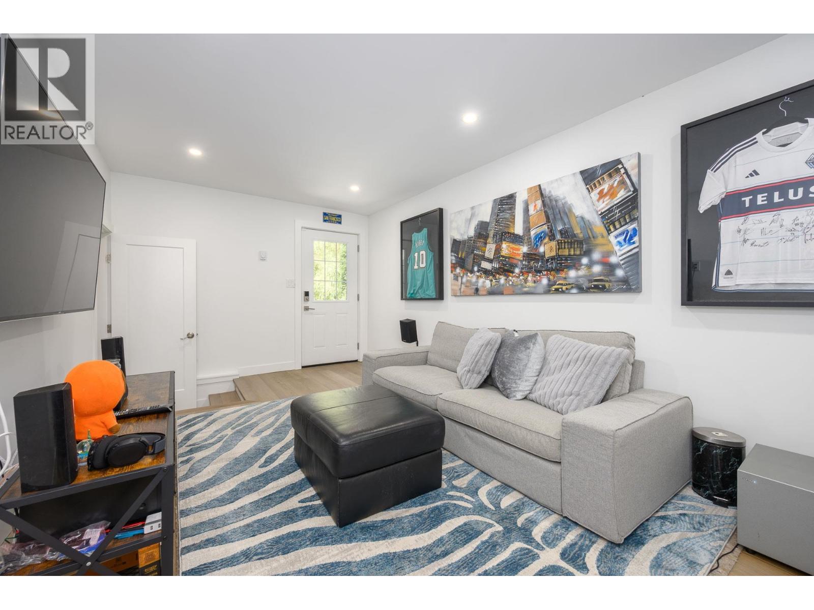 1047 Winslow Avenue, Coquitlam, British Columbia  V3J 2G2 - Photo 27 - R3139309