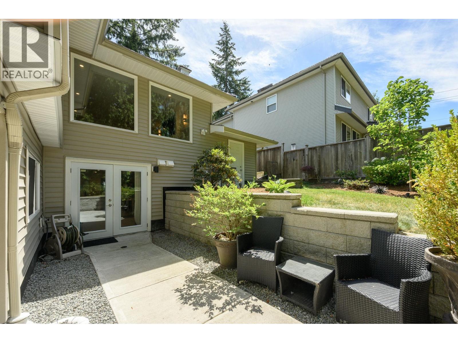 1047 Winslow Avenue, Coquitlam, British Columbia  V3J 2G2 - Photo 37 - R3139309