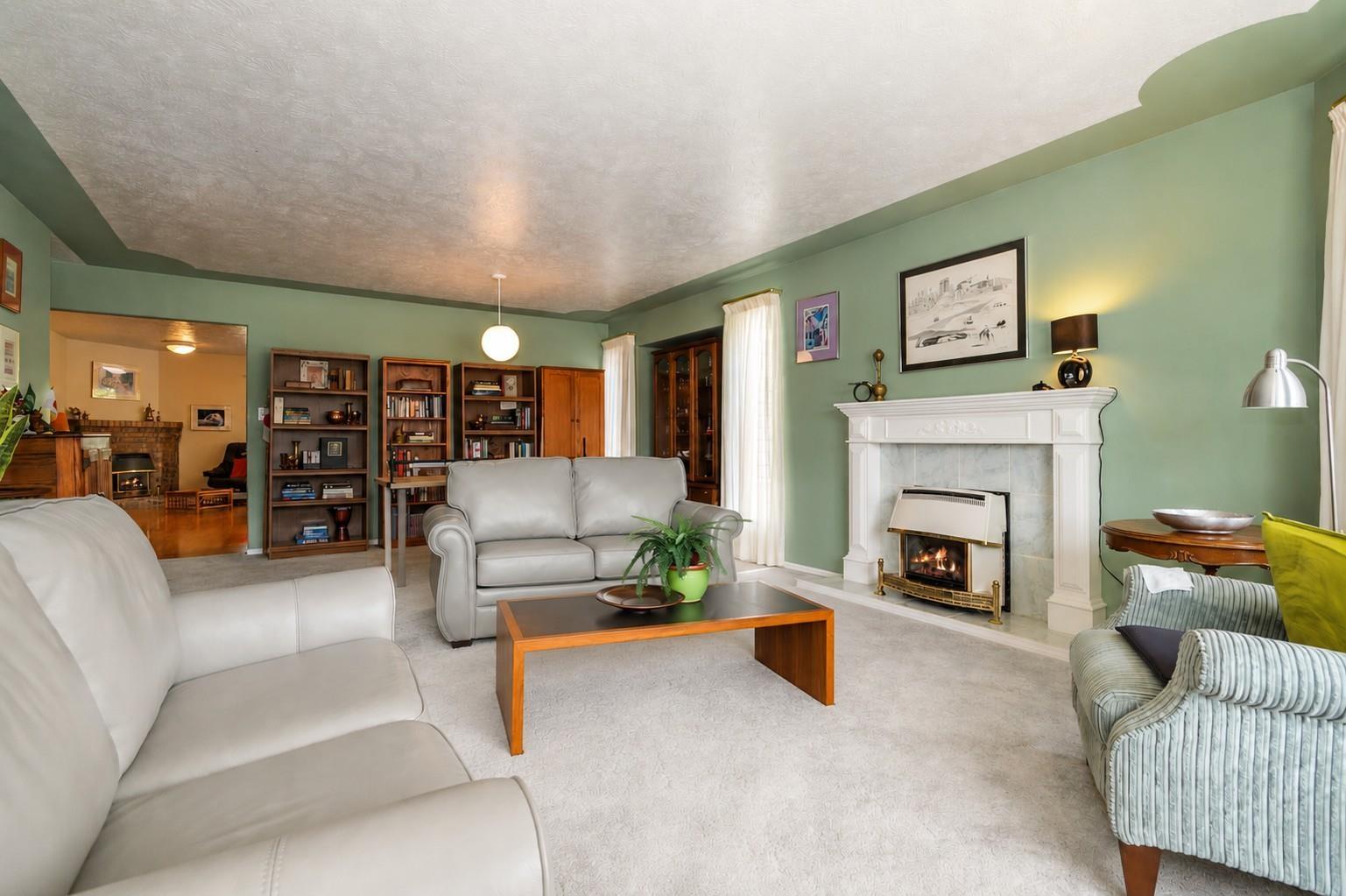 45017 Stratford Place, Sardis South, Chilliwack, British Columbia  V2R 2Z2 - Photo 6 - R3139484