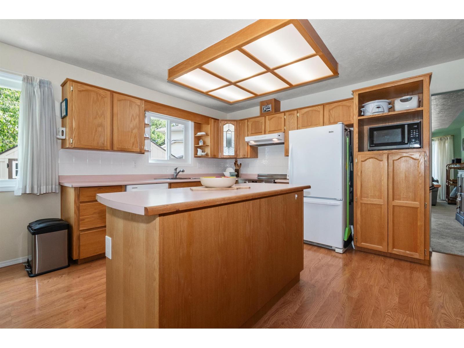 45017 Stratford Place, Sardis South, Chilliwack, British Columbia  V2R 2Z2 - Photo 12 - R3139484