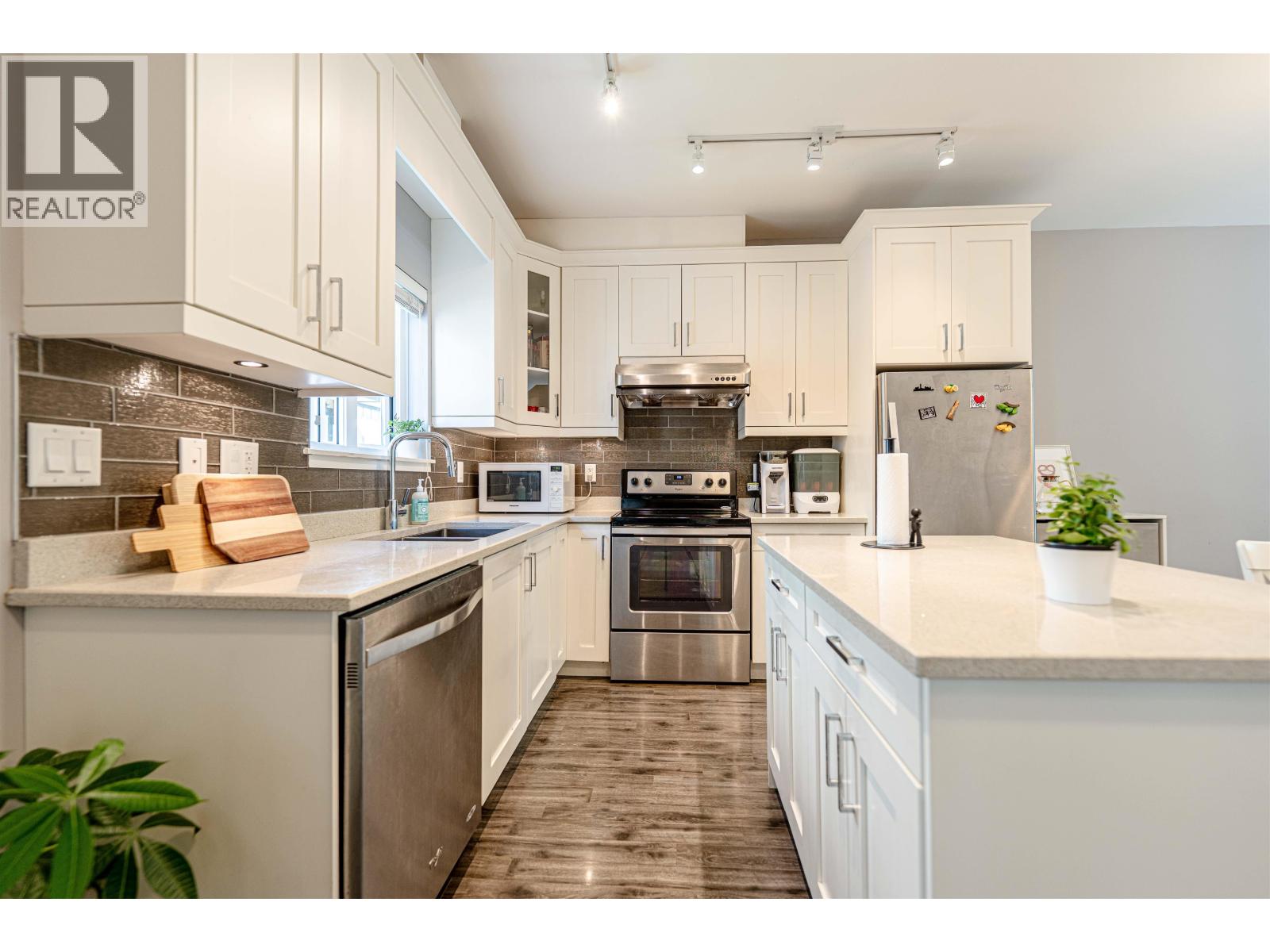 205 2263 Triumph Street, Vancouver, British Columbia  V5L 1L2 - Photo 12 - R3131438