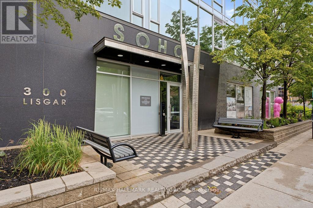 701 - 300 Lisgar Street, Ottawa, Ontario K2P 0E2 - Photo 2 - X13486330