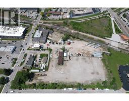 2490 MCDOUGALL STREET, Windsor, Ontario
