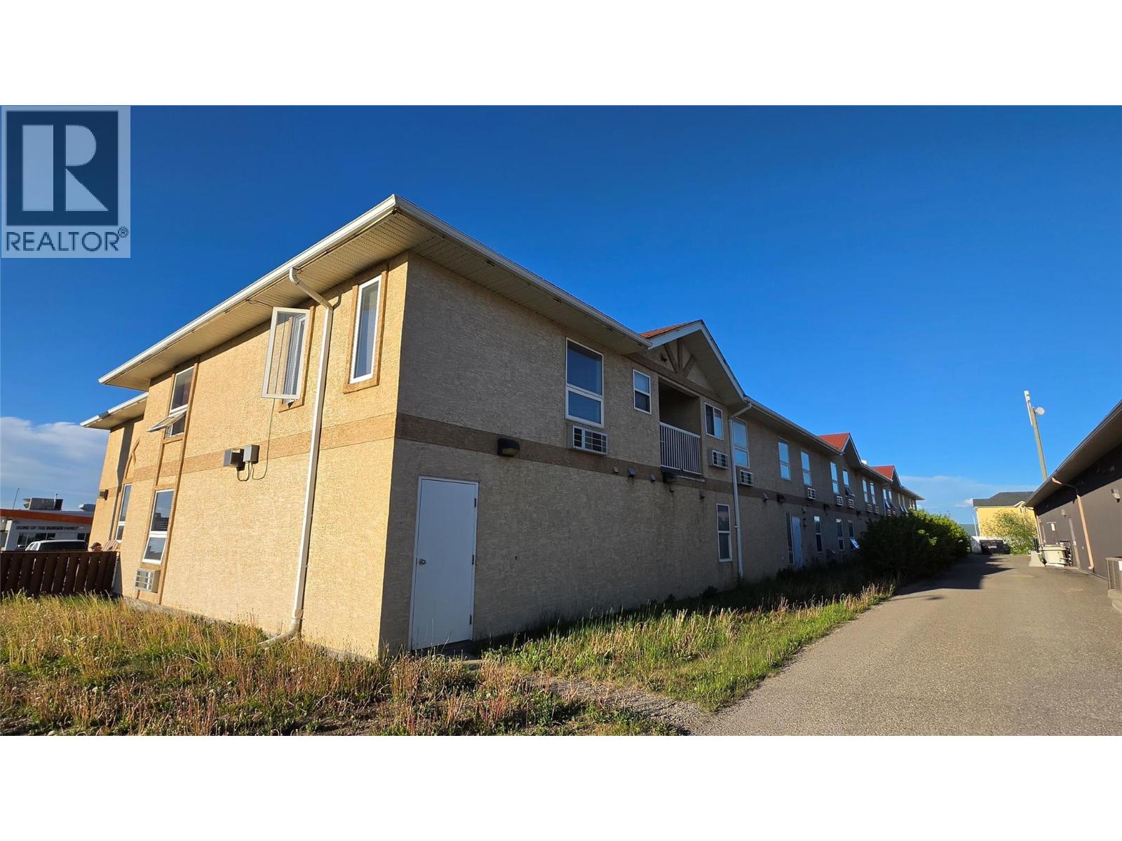 12004 8 Street, Dawson Creek, British Columbia  V1G 4Y5 - Photo 4 - 10380002