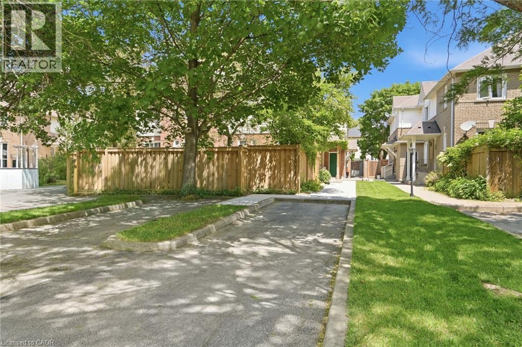 174 Fellowes Crescent, Waterdown, Ontario  L8B 0M9 - Photo 29 - 40840867
