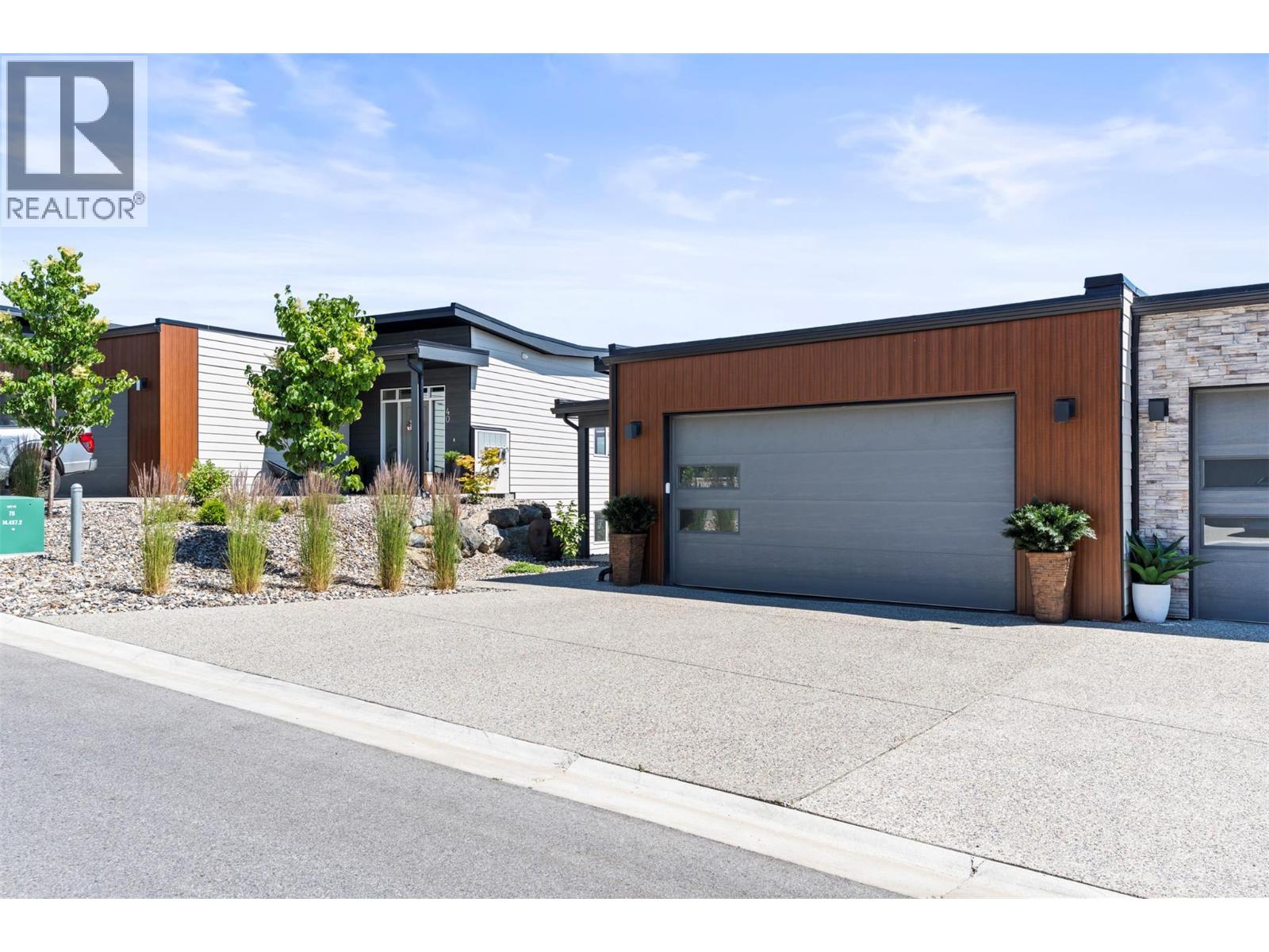 7735 Okanagan Hills Boulevard Unit# 38, Vernon, British Columbia  V1H 0A7 - Photo 2 - 10391471