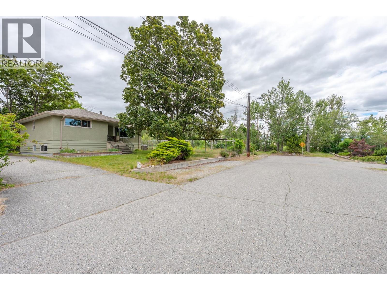 950 Hull Street, Penticton, British Columbia  V2A 4A3 - Photo 59 - 10390766