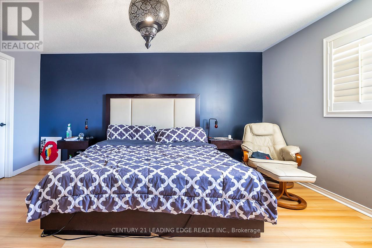 15 Warren Bradley Street, Markham, Ontario  L6C 2W5 - Photo 10 - N13468192