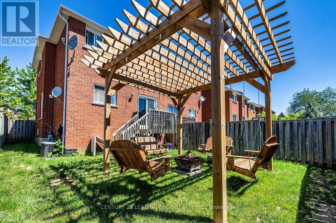 15 Warren Bradley Street, Markham, Ontario  L6C 2W5 - Photo 30 - N13468192