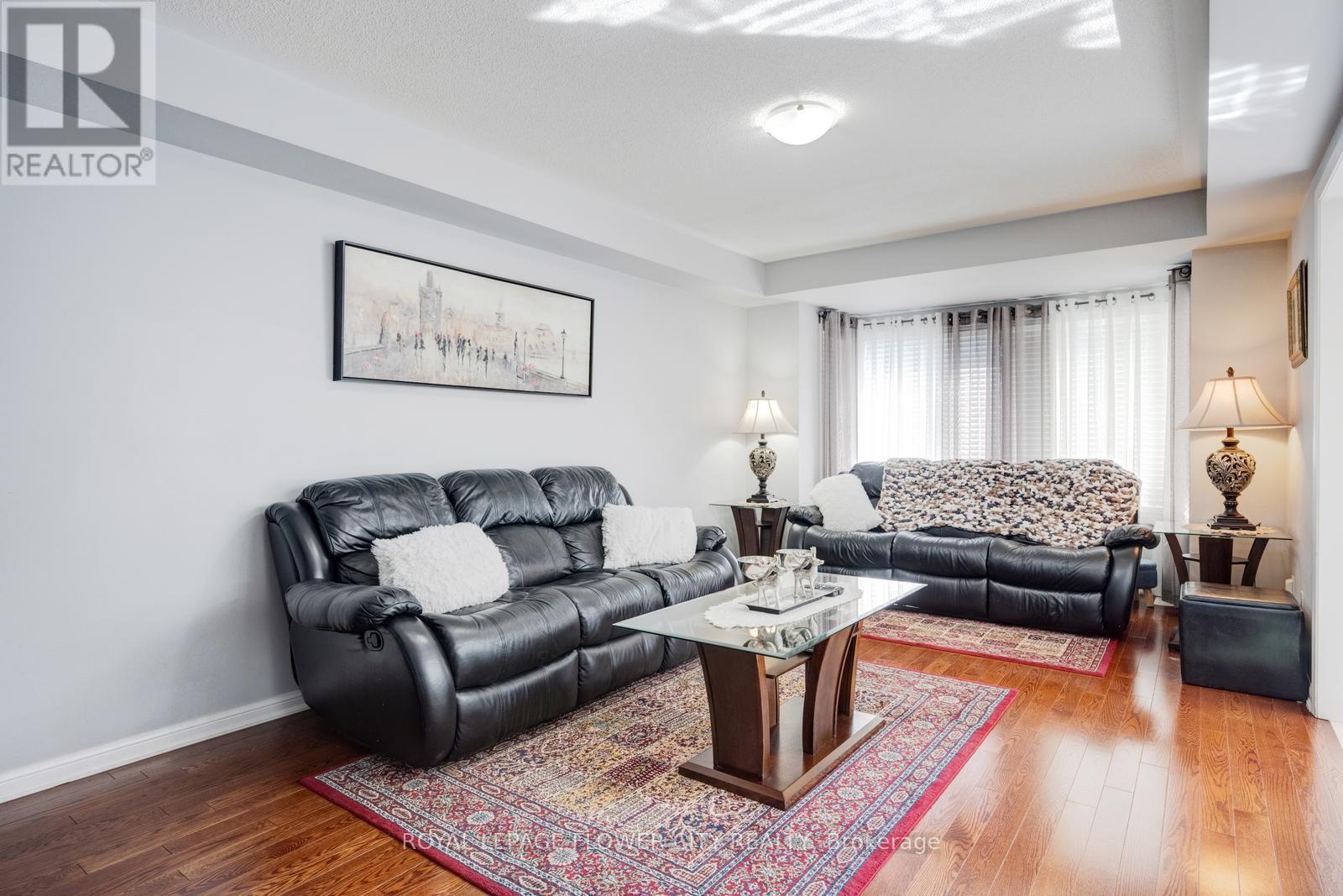 29 Klemscott Road, Brampton, Ontario  L7A 0G2 - Photo 8 - W13483418