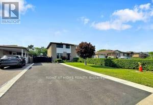 41 Flamingo Crescent, Brampton, Ontario  L6T 2G6 - Photo 1 - W13486138