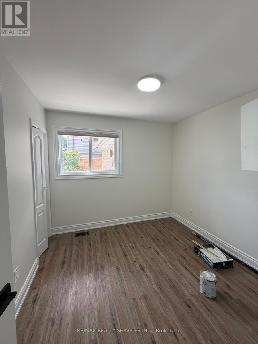 46 Staveley Crescent, Brampton (Brampton East), Ontario  L6W 2R9 - Photo 10 - W13486238