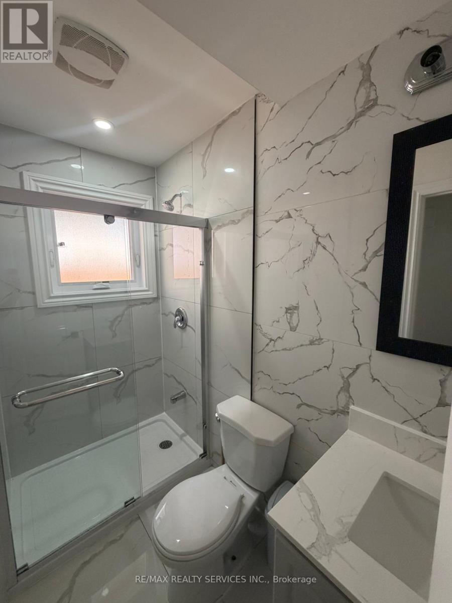 46 Staveley Crescent, Brampton (Brampton East), Ontario  L6W 2R9 - Photo 15 - W13486238