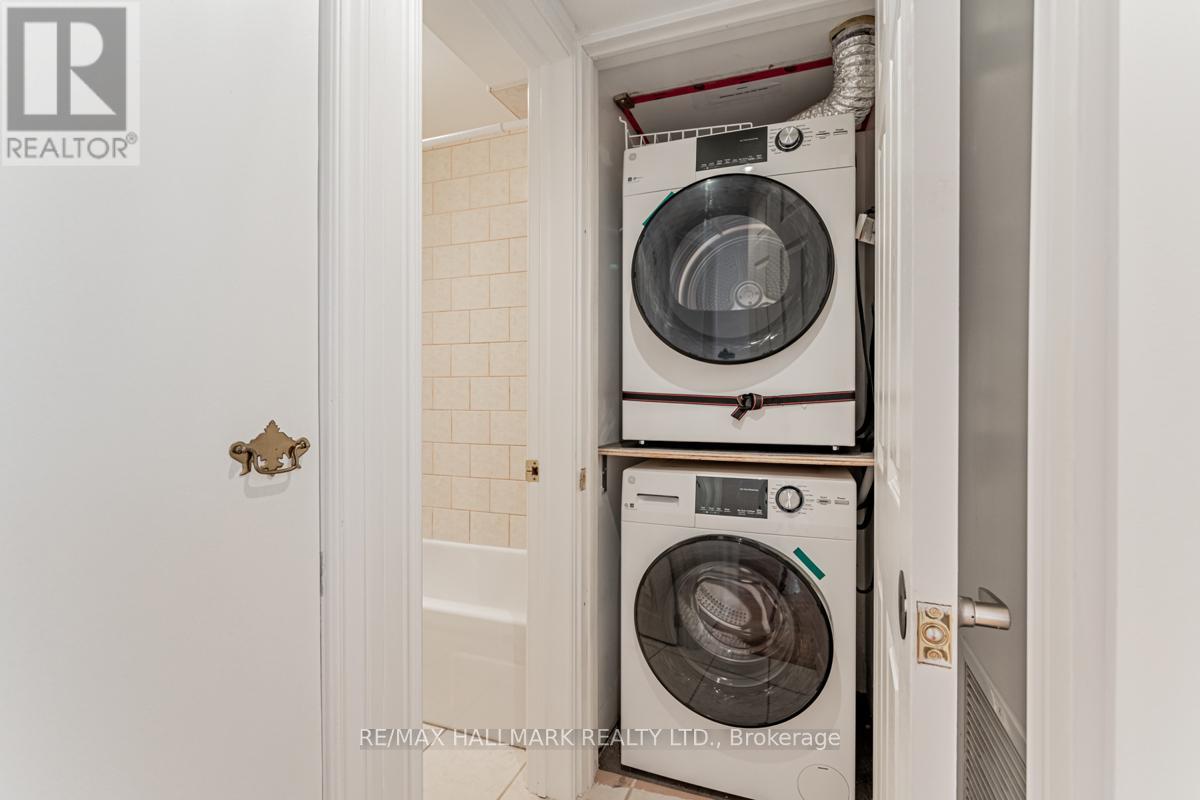 2 - 47 Manchester Avenue, Toronto, Ontario  M6G 1V4 - Photo 23 - W13486258