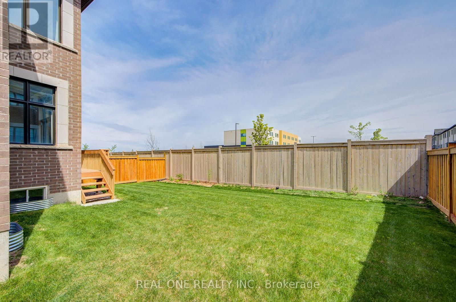 Main (Upper Level) - 1204 Onyx Trail, Oakville, Ontario  L6H 7G1 - Photo 48 - W13486280