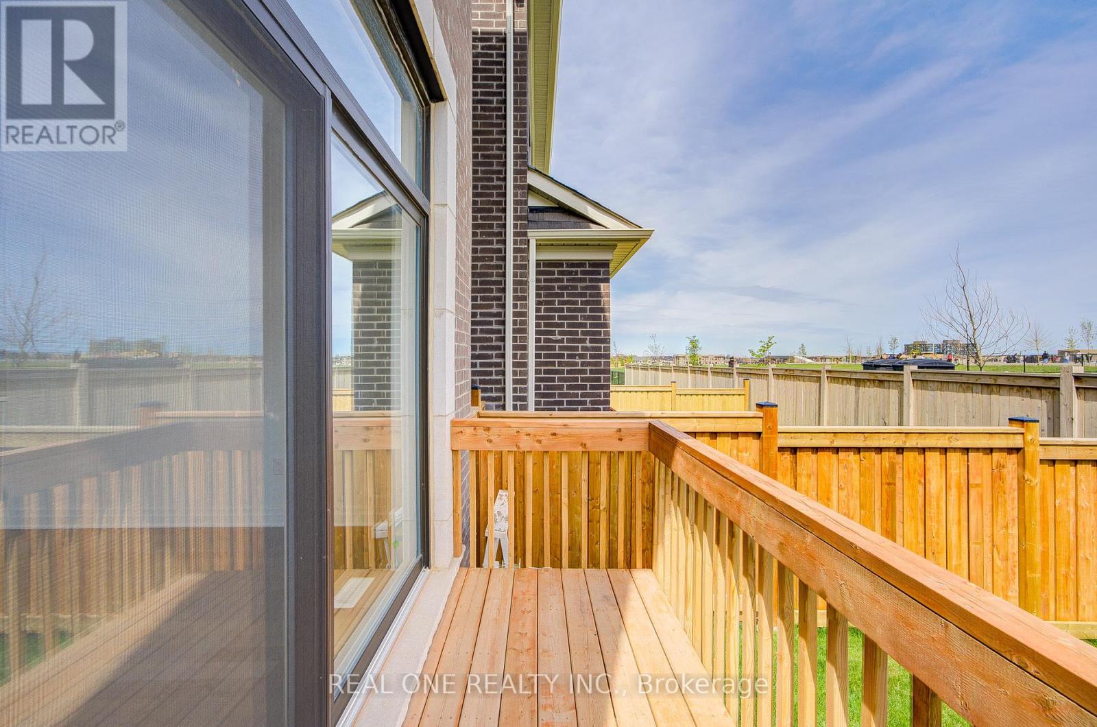Main (Upper Level) - 1204 Onyx Trail, Oakville, Ontario  L6H 7G1 - Photo 49 - W13486280