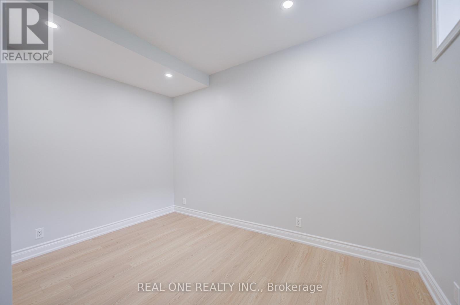1204 Onyx (Lower Level) Trail, Oakville, Ontario  L6H 7G1 - Photo 10 - W13486286