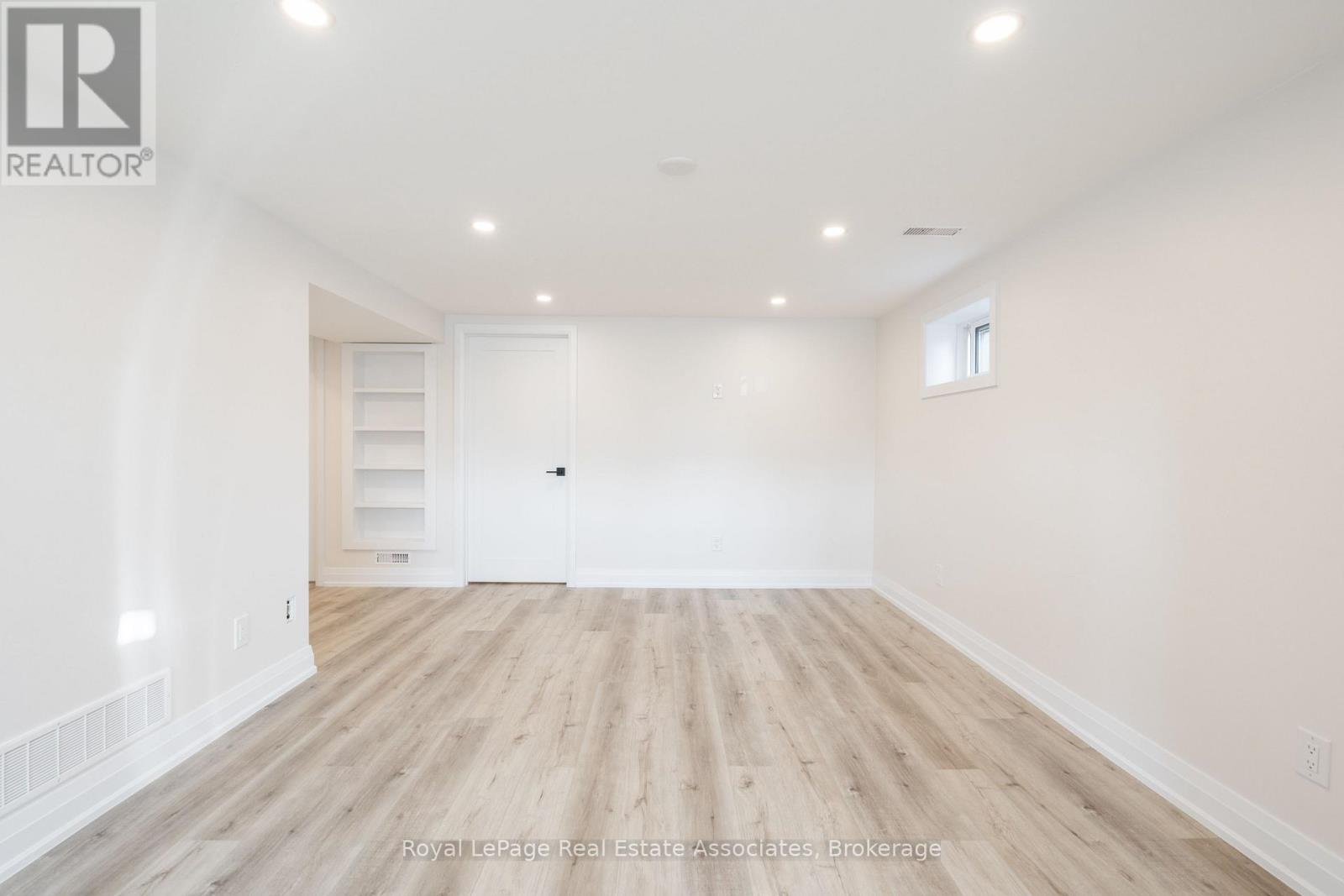 259 Fernwood Crescent, Hamilton, Ontario  L8T 3L7 - Photo 9 - X13486318