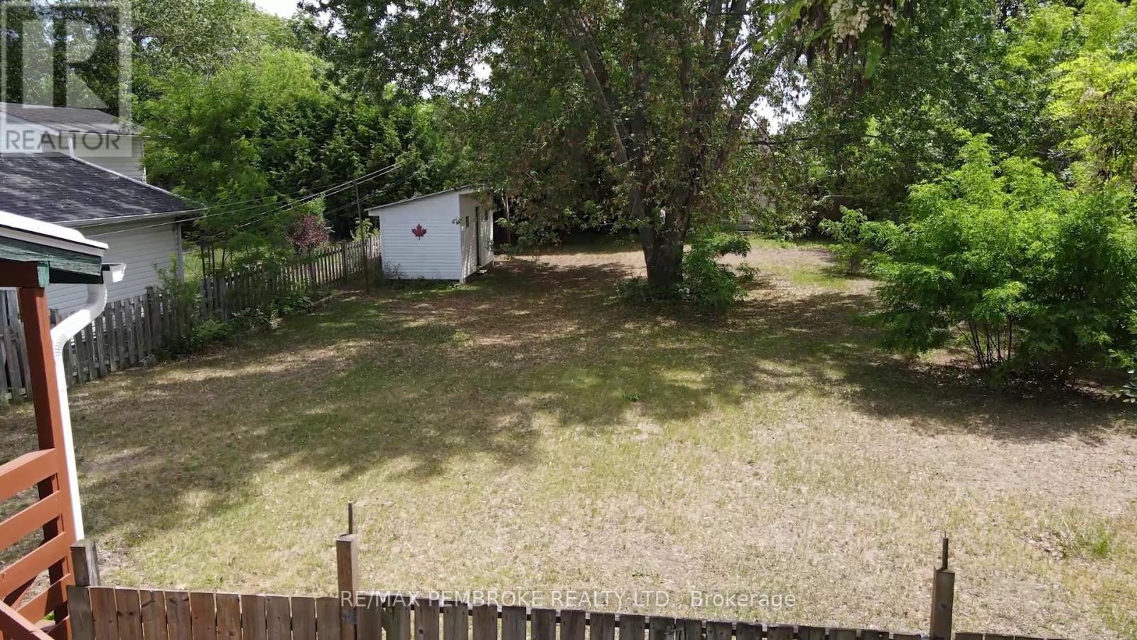 566 Perth Street, Pembroke, Ontario K8A 6B6 - Photo 5 - X13486418