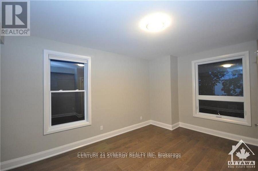 2 - 571 Mcleod Street, Ottawa, Ontario  K1R 5R2 - Photo 11 - X13486402