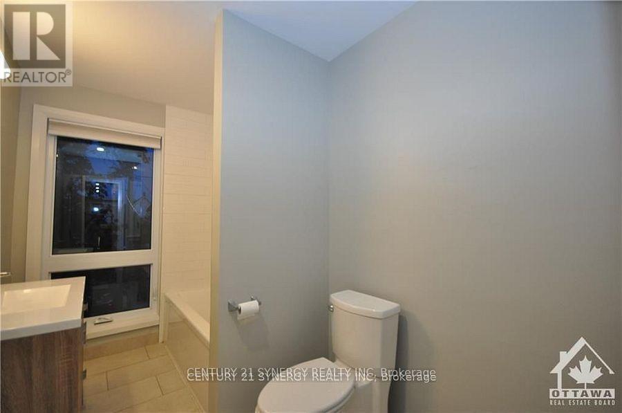2 - 571 Mcleod Street, Ottawa, Ontario  K1R 5R2 - Photo 18 - X13486402