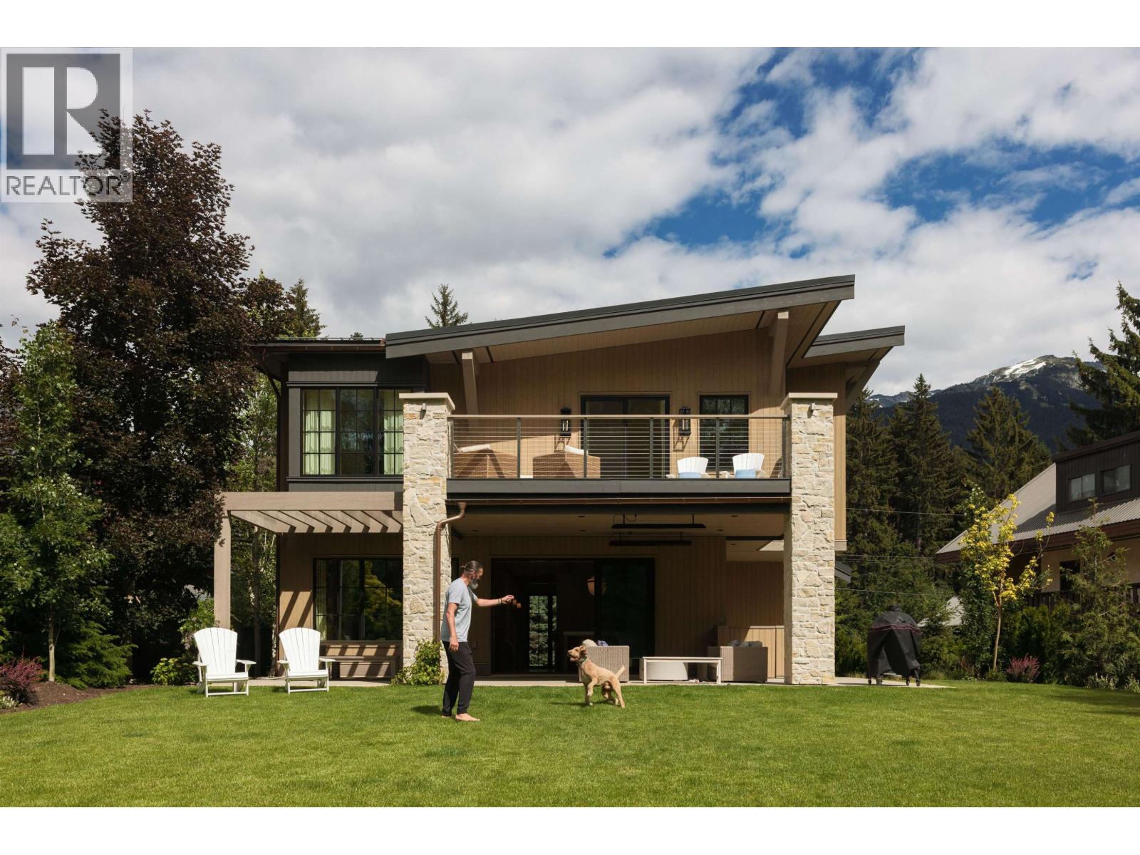 7249 S Fitzsimmons Road, Whistler, British Columbia  V8E 0E6 - Photo 35 - R3139796