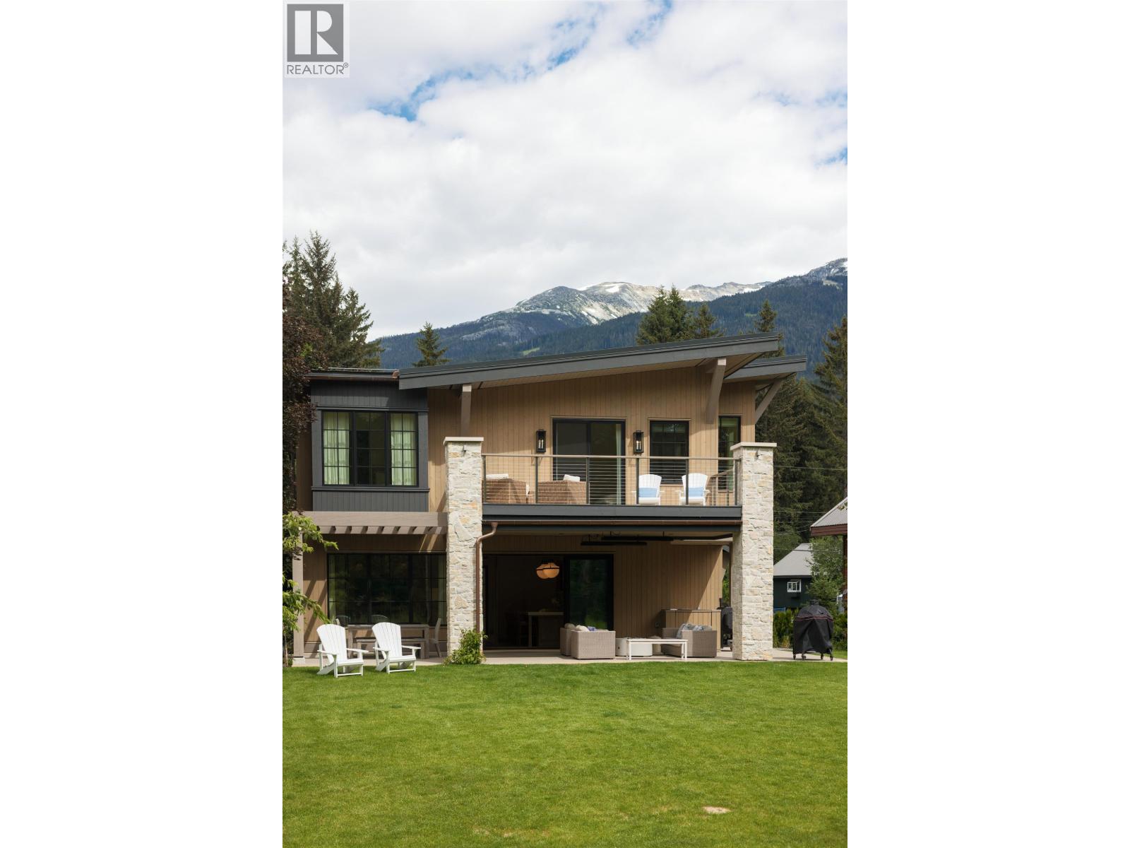7249 S Fitzsimmons Road, Whistler, British Columbia  V8E 0E6 - Photo 39 - R3139796