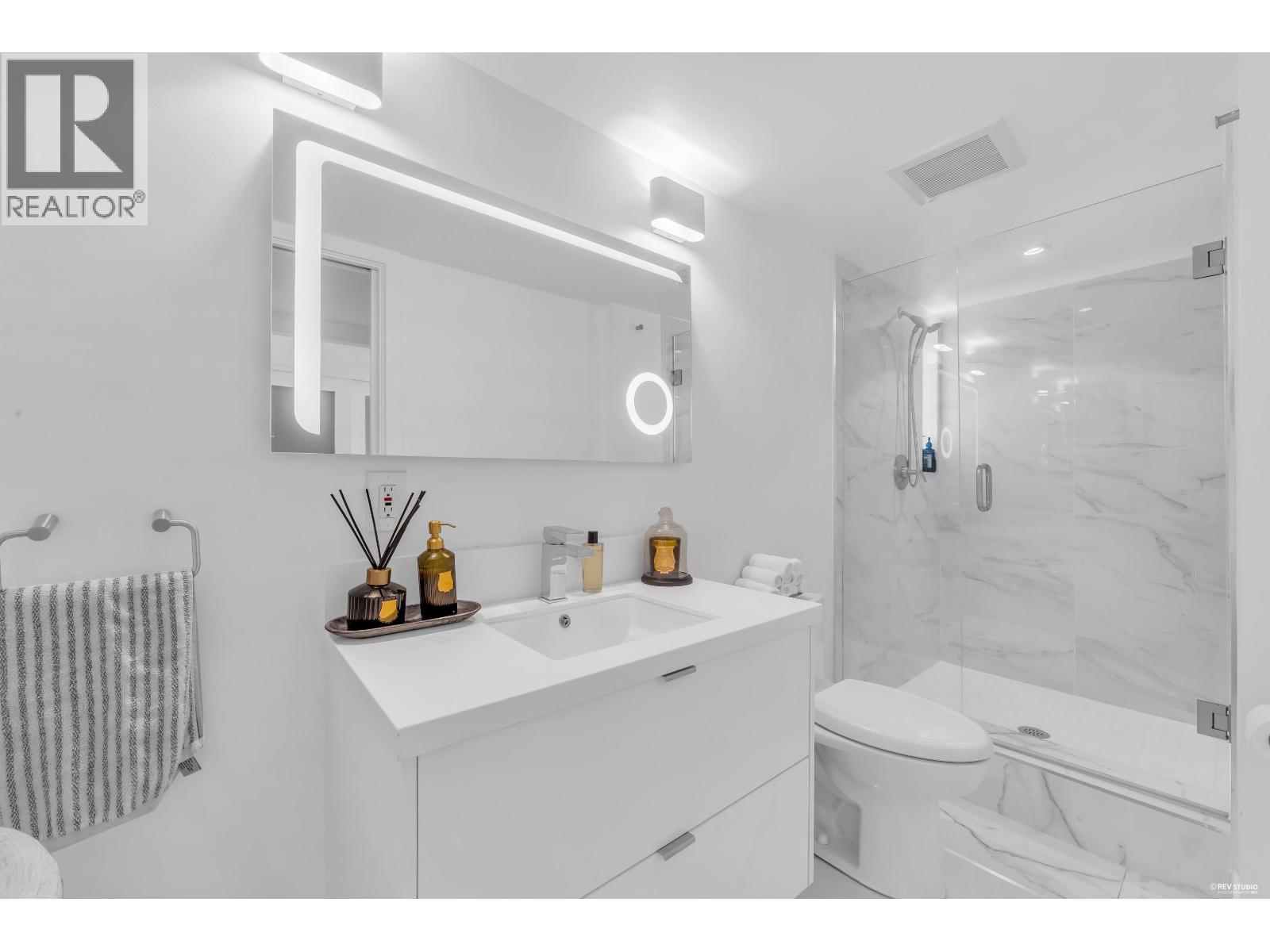 1555 Queens Avenue, West Vancouver, British Columbia  V7V 0B2 - Photo 14 - R3139797