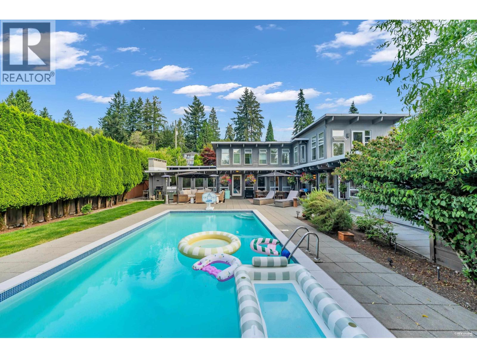 1555 Queens Avenue, West Vancouver, British Columbia  V7V 0B2 - Photo 21 - R3139797