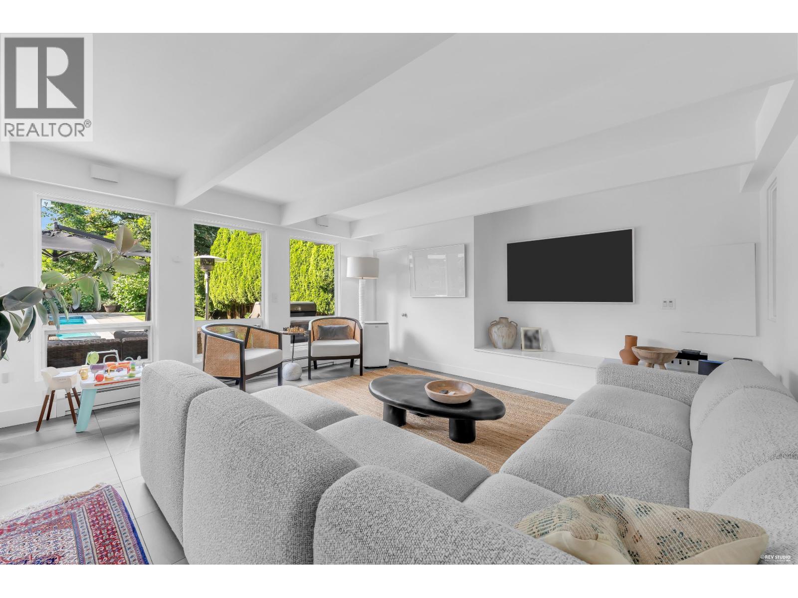 1555 Queens Avenue, West Vancouver, British Columbia  V7V 0B2 - Photo 9 - R3139797