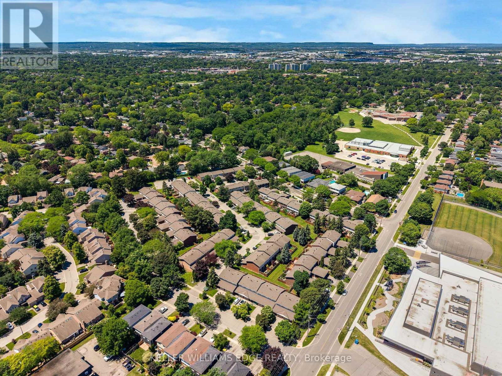 5275 Banting Court, Burlington, Ontario  L7L 2Z4 - Photo 44 - W13486370
