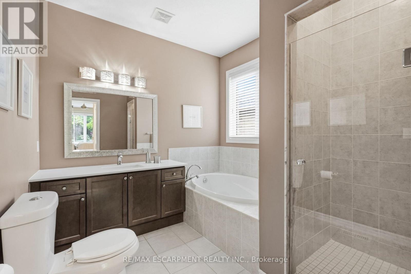 130 Aberfoyle Mill Crescent, Puslinch, Ontario  N0B 2H0 - Photo 17 - X13486398