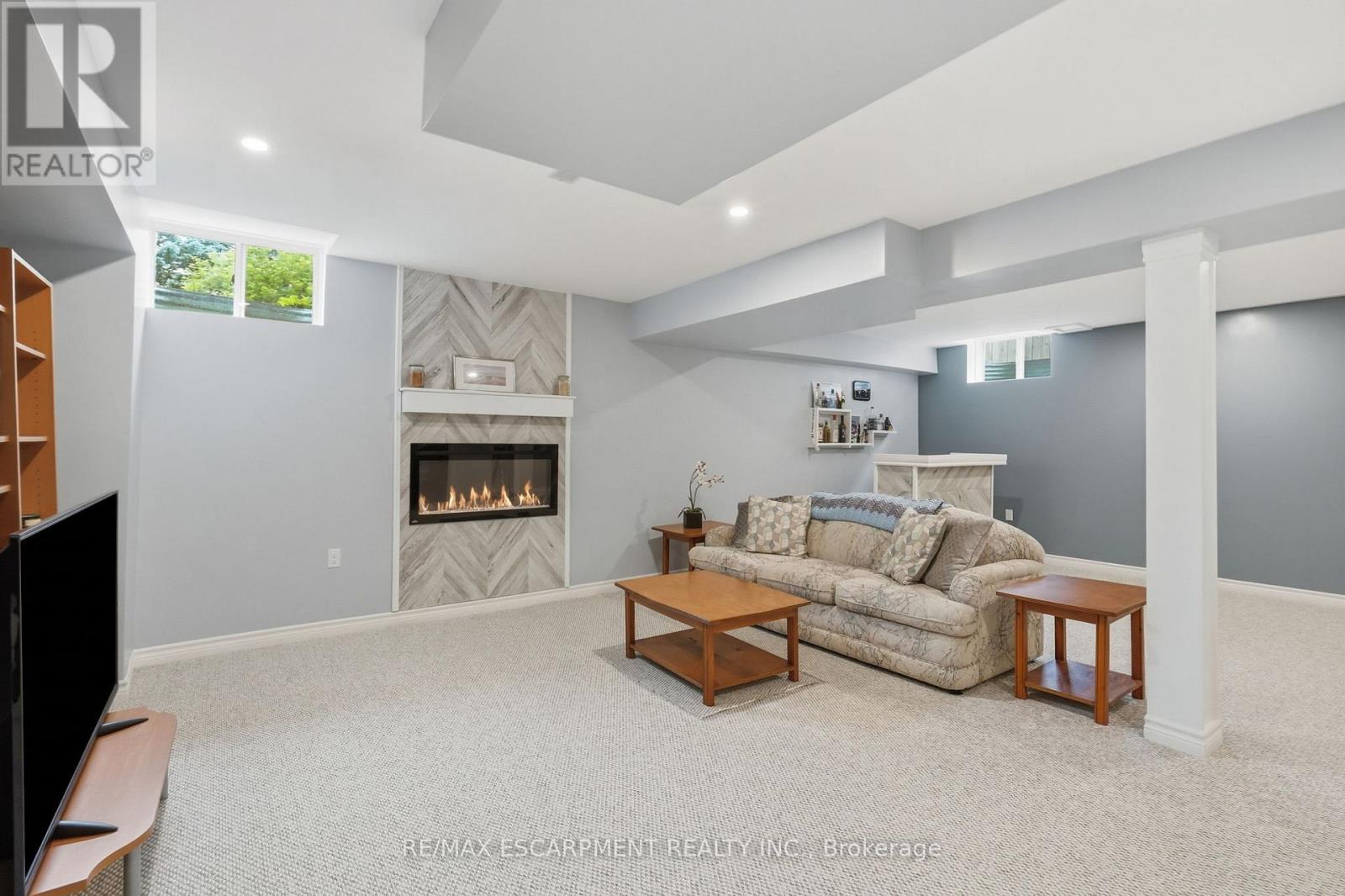 130 Aberfoyle Mill Crescent, Puslinch, Ontario  N0B 2H0 - Photo 24 - X13486398