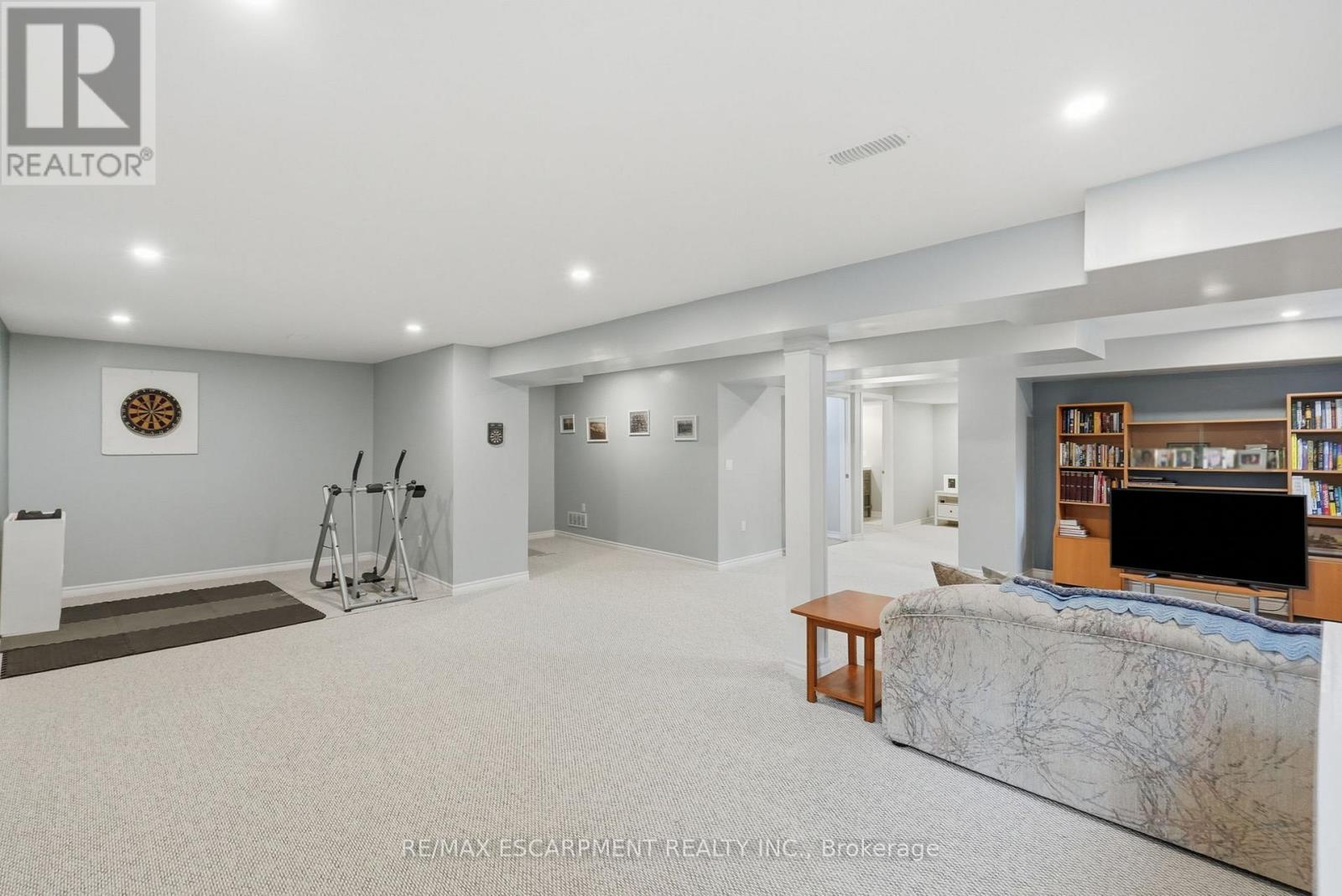 130 Aberfoyle Mill Crescent, Puslinch, Ontario  N0B 2H0 - Photo 29 - X13486398