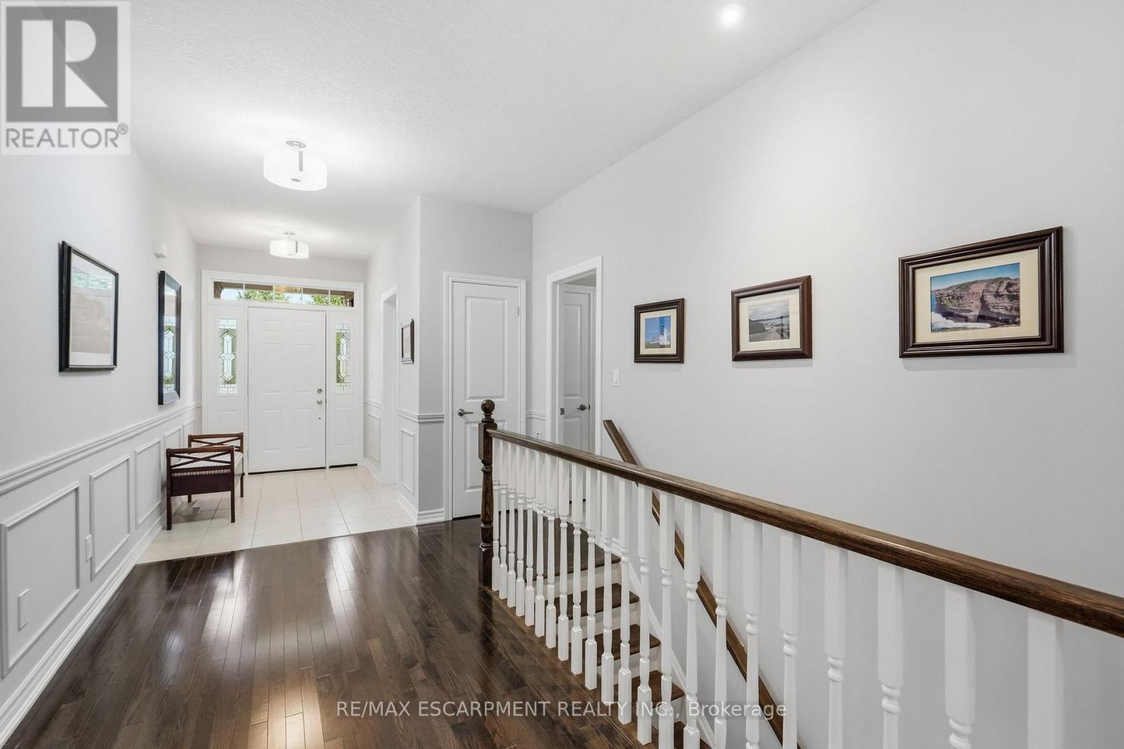 130 Aberfoyle Mill Crescent, Puslinch, Ontario  N0B 2H0 - Photo 4 - X13486398
