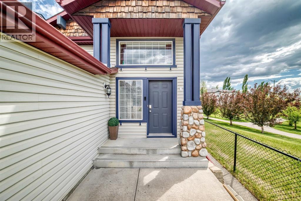 91 Panamount Gardens NW, Calgary, Alberta  T3K 5V5 - Photo 3 - A2321790