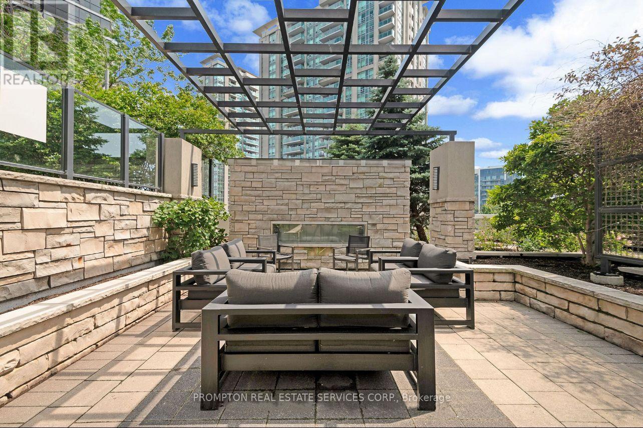 2302 - 2 Anndale Drive, Toronto, Ontario  M2N 0G5 - Photo 10 - C13486458